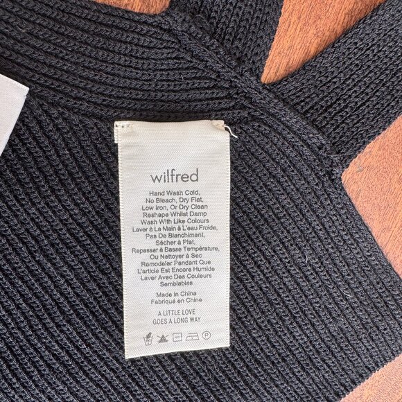 ✨ Wilfred / Aritzia | Open tie back Knit Crop tank top | Size S ✨ - Picture 4 of 9